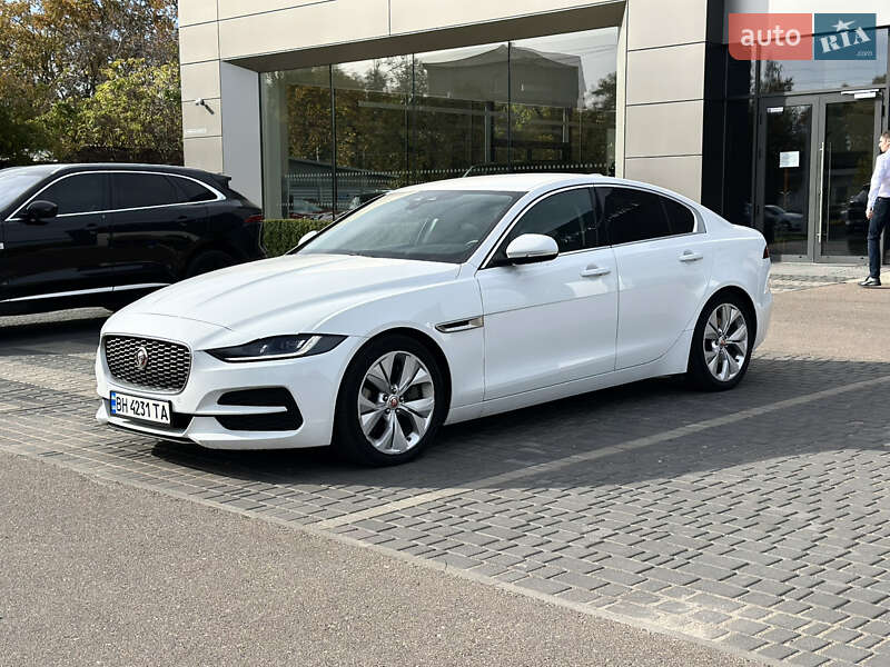 Jaguar XE 2020 Jaguar XE 2020