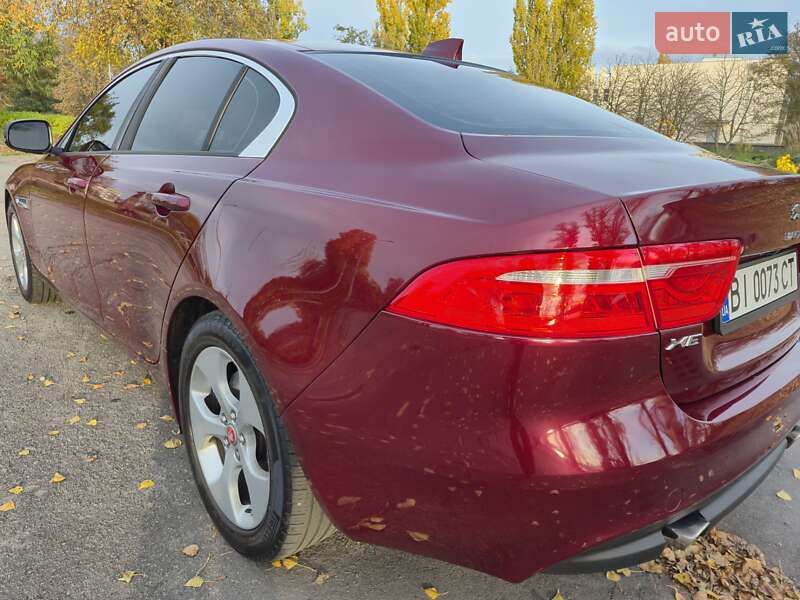 Седан Jaguar XE 2016 в Кременчуці фото 11 Седан Jaguar XE 2016 в Кременчуці