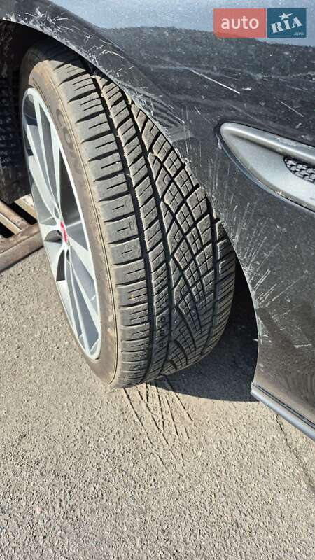 Седан Jaguar XE 2018 в Запорожье фото 7 Седан Jaguar XE 2018 в Запорожье