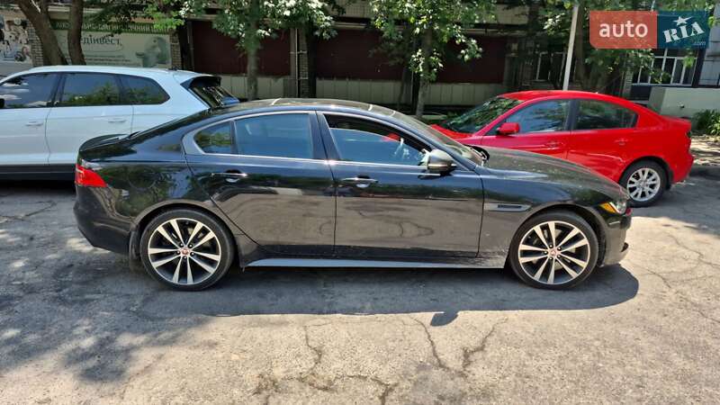 Седан Jaguar XE 2018 в Запорожье фото 12 Седан Jaguar XE 2018 в Запорожье