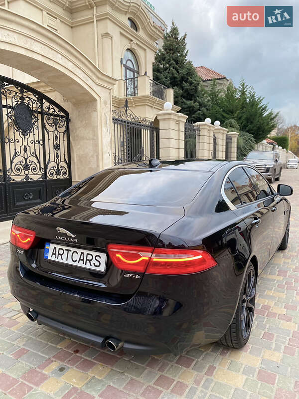 Седан Jaguar XE 2016 в Одесі фото 17 Седан Jaguar XE 2016 в Одесі