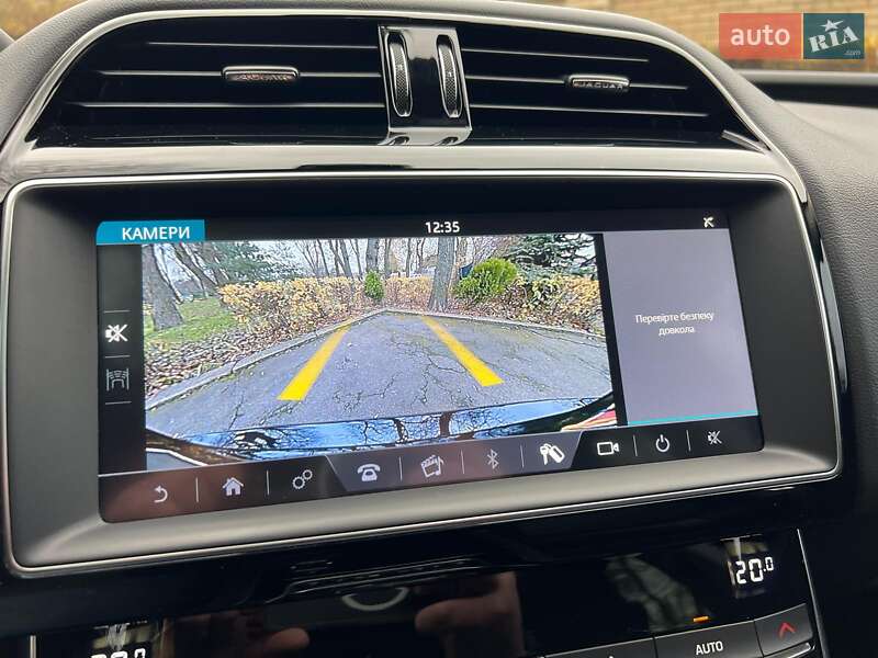 Седан Jaguar XE 2019 в Києві