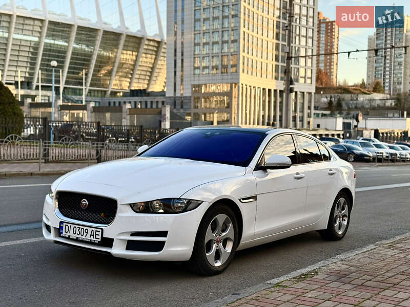 Jaguar XE 2016 Jaguar XE 2016