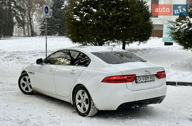 Седан Jaguar XE 2016 в Киеве