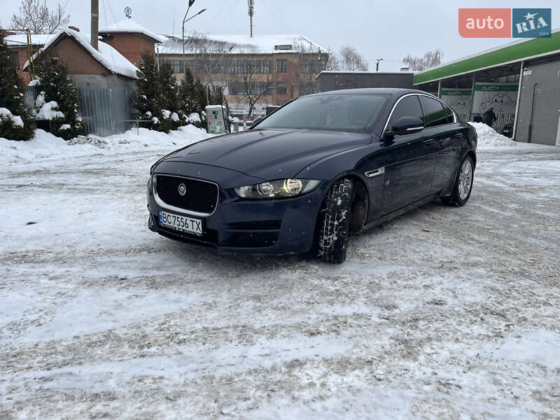 Седан Jaguar XE 2016 в Ивано-Франковске фото 17 Седан Jaguar XE 2016 в Ивано-Франковске