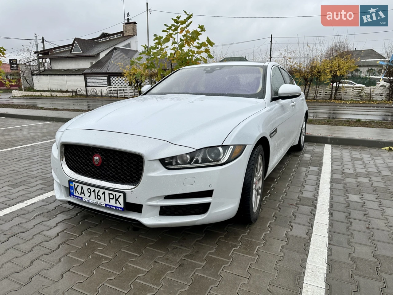 2017 Jaguar XE - мініатюра 9