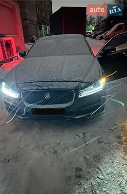 Седан Jaguar XE 2018 в Киеве