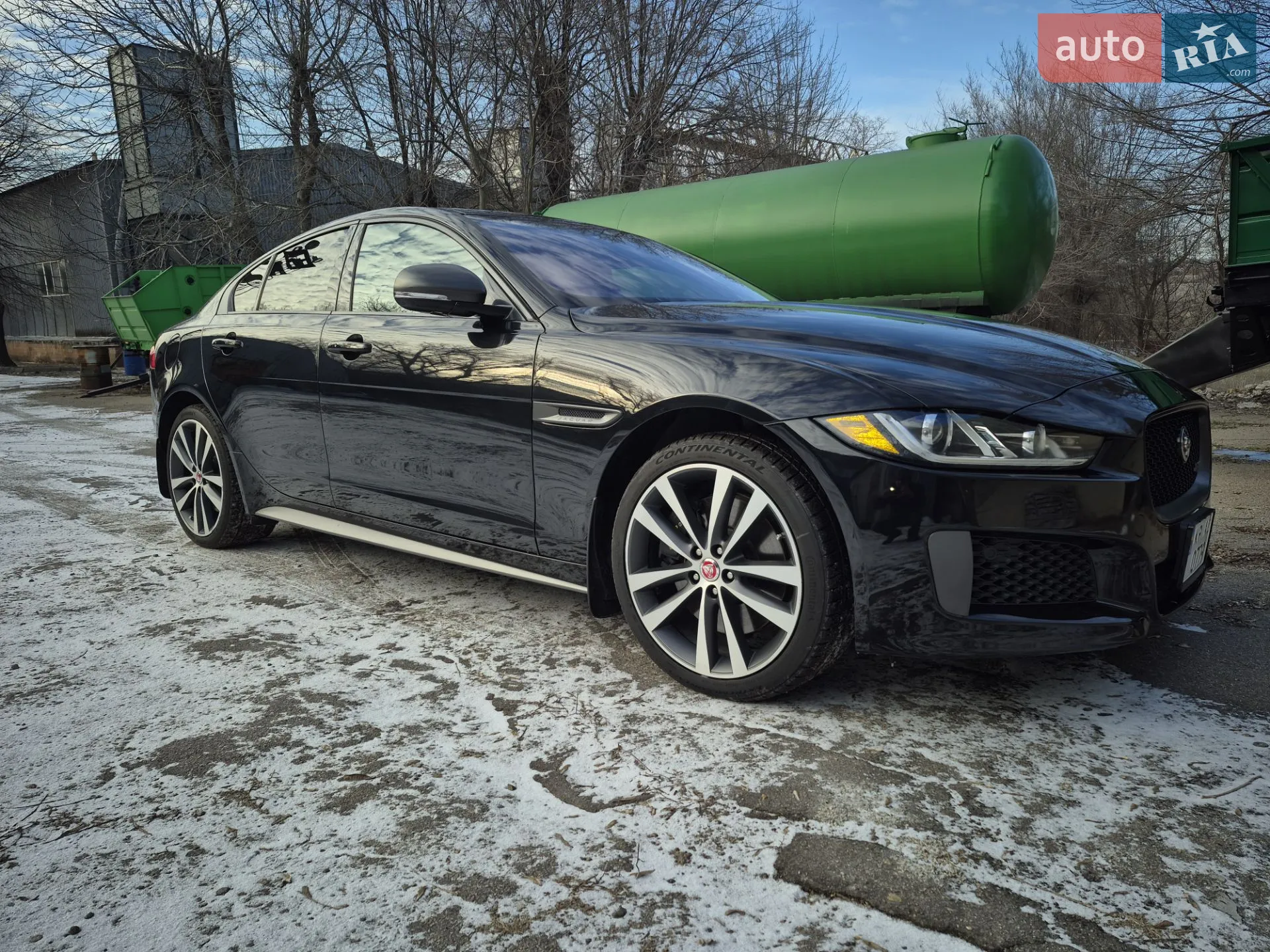 2018 Jaguar XE - мініатюра 6