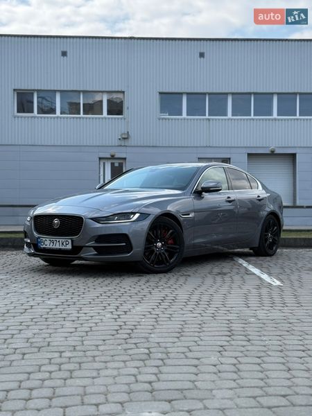 Седан Jaguar XE 2020 в Львове фото 5 Седан Jaguar XE 2020 в Львове