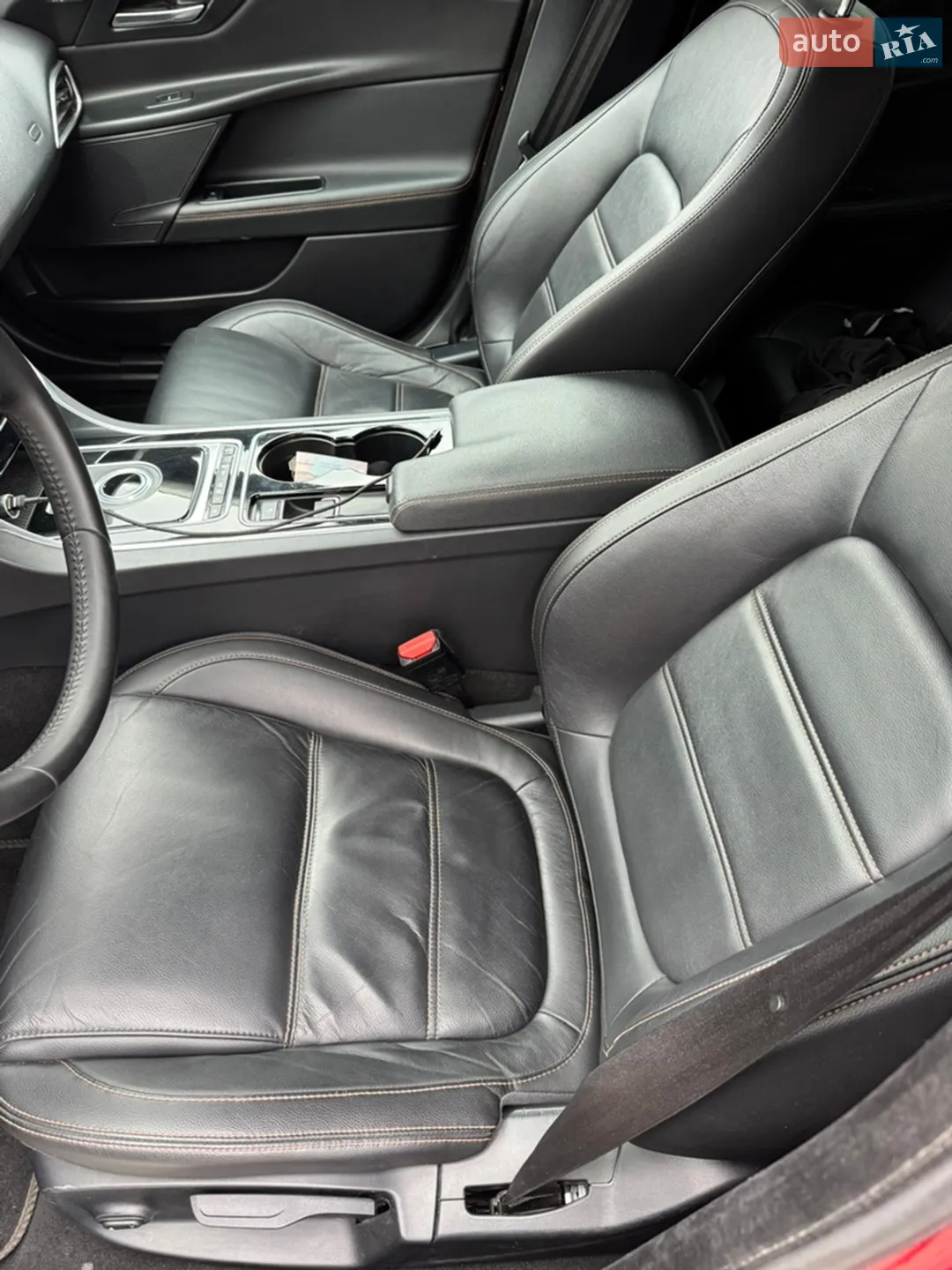 2015 Jaguar XE - мініатюра 18