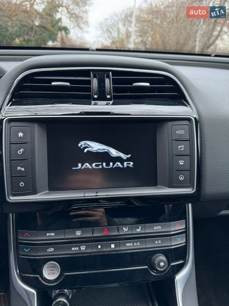 Седан Jaguar XE 2015 в Одесі фото 28 Седан Jaguar XE 2015 в Одесі