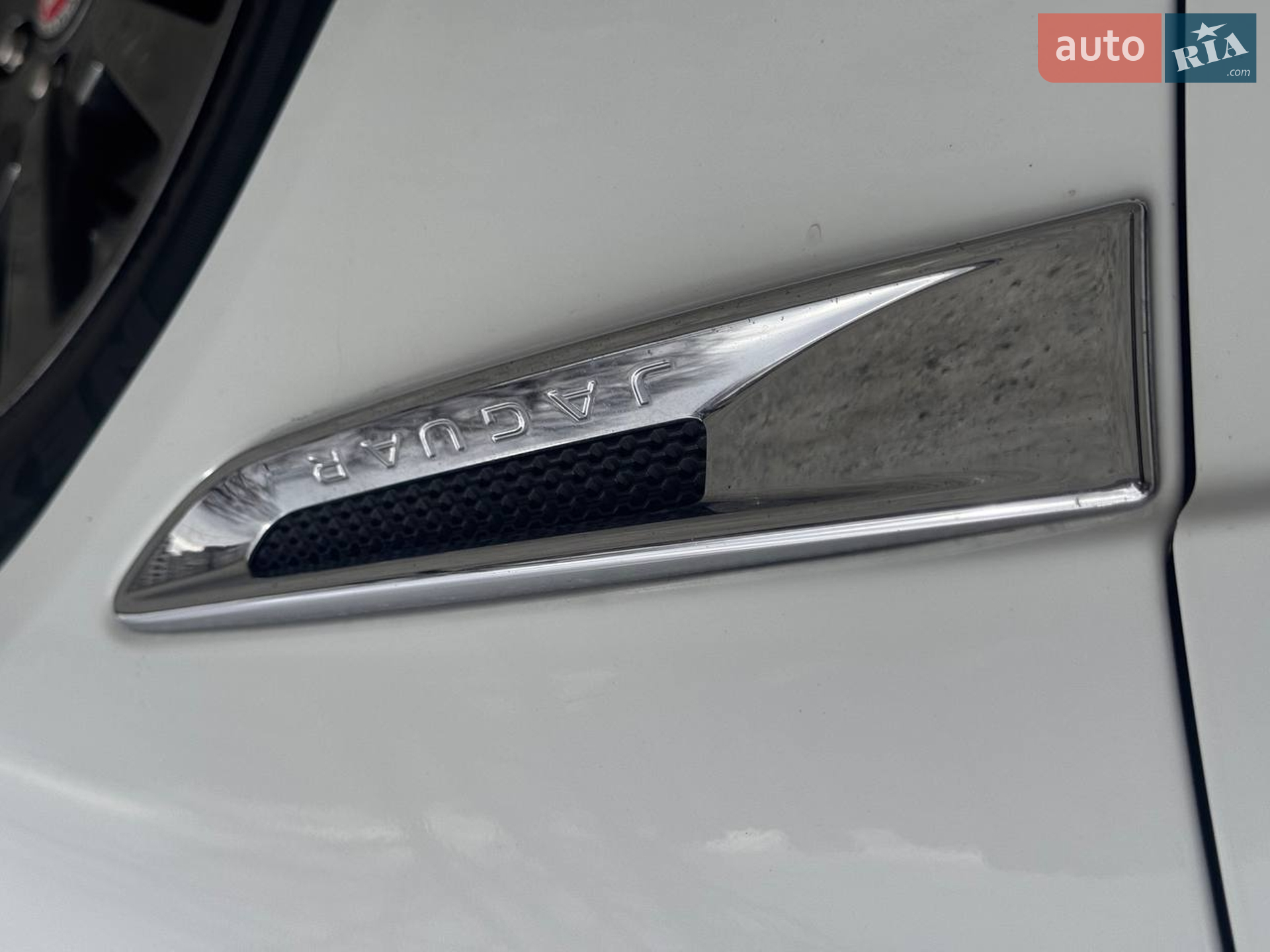 2015 Jaguar XE - мініатюра 22