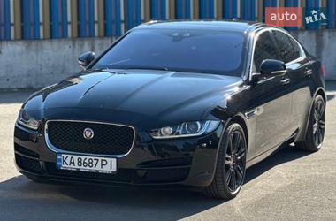 Седан Jaguar XE 2019 в Киеве