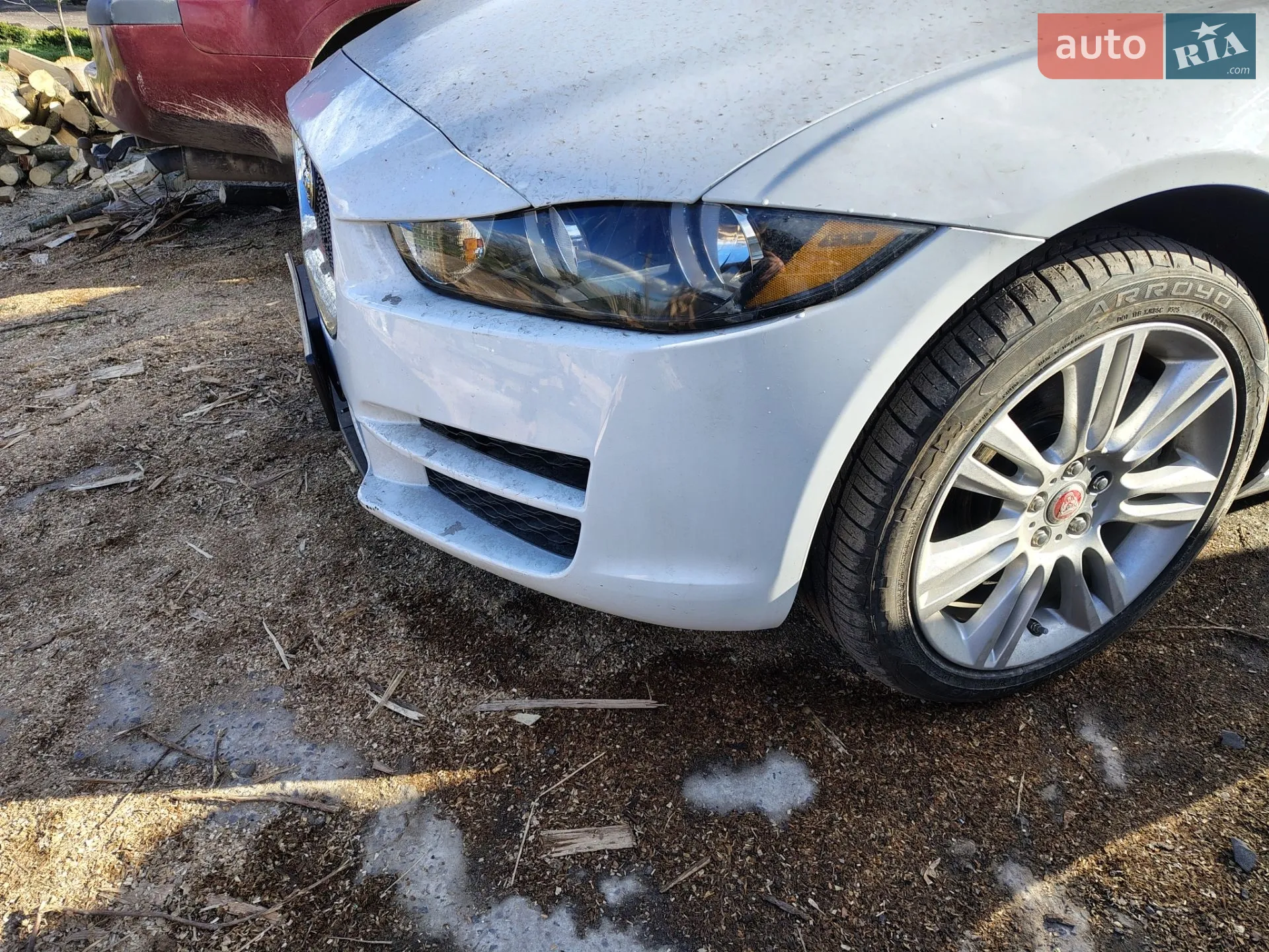 2019 Jaguar XE - мініатюра 4