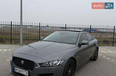 Седан Jaguar XE 2015 в Одессе