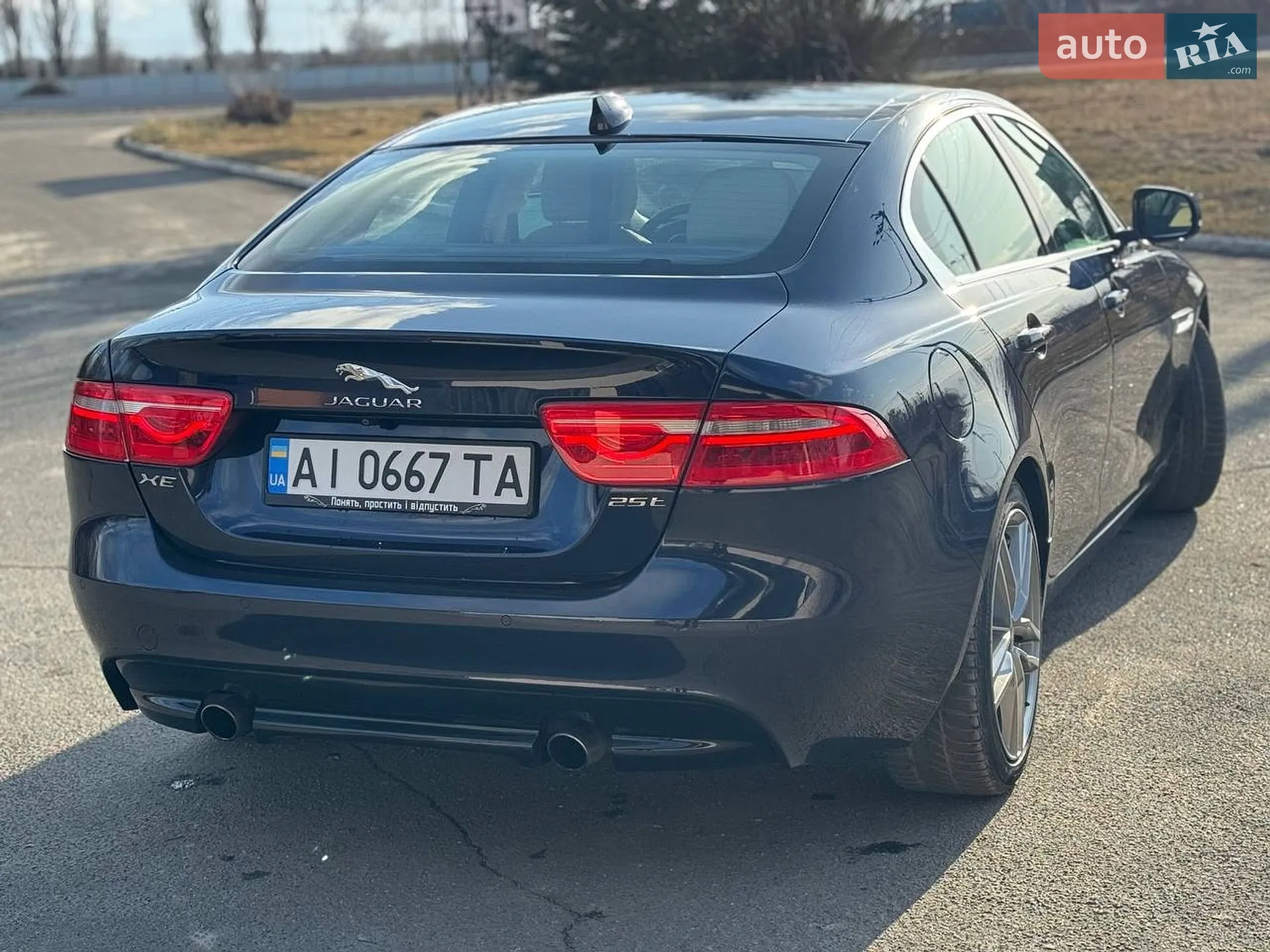 2016 Jaguar XE - мініатюра 7