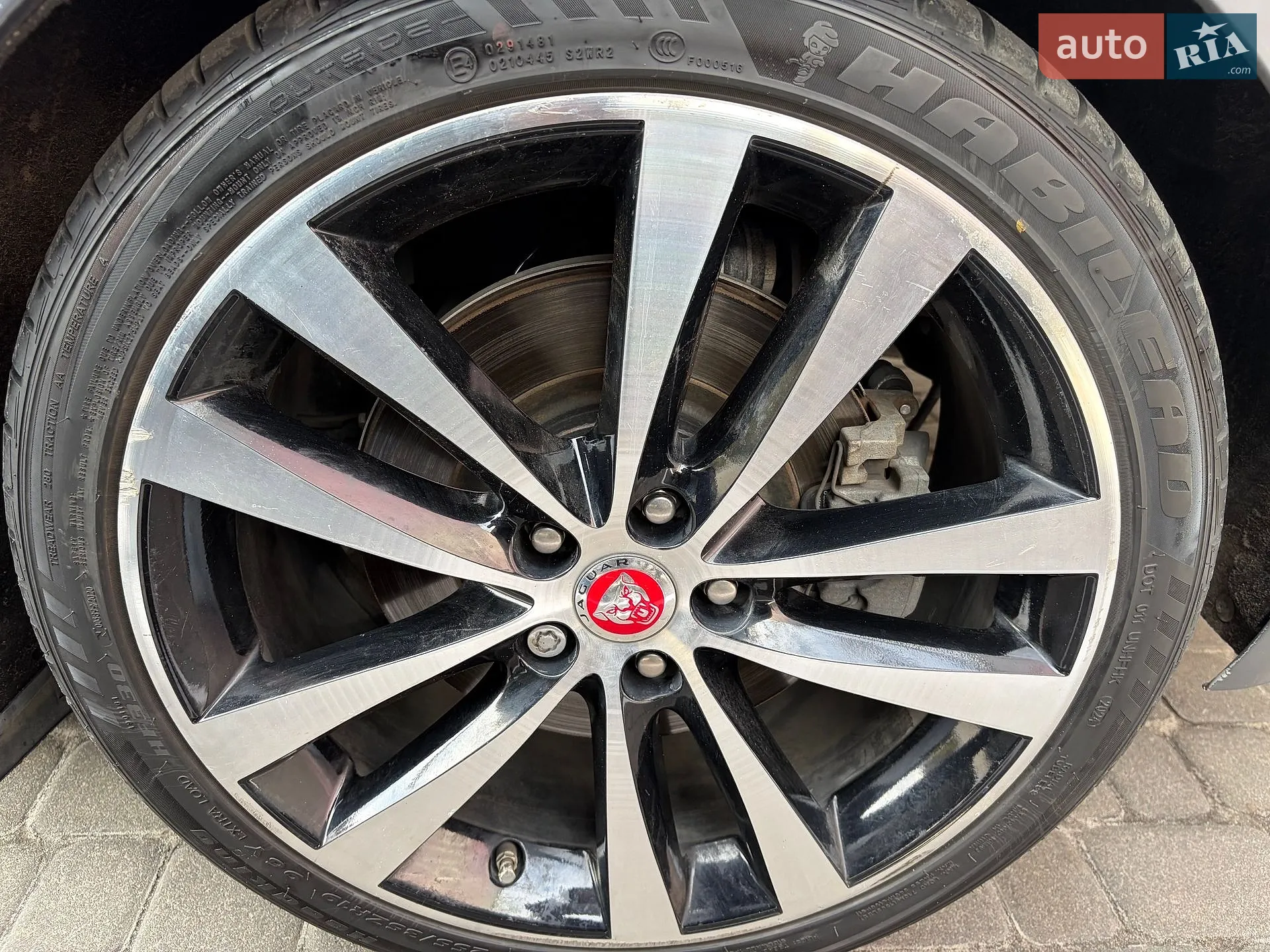 2019 Jaguar XE - мініатюра 33