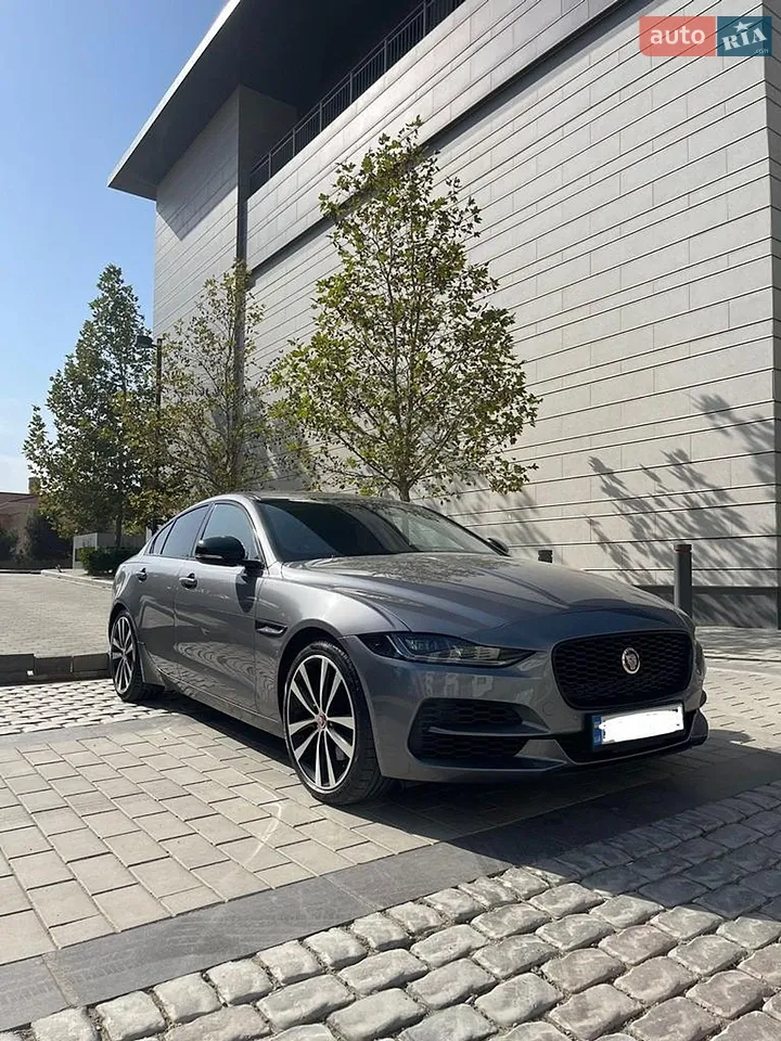 2018 Jaguar XE - мініатюра 29