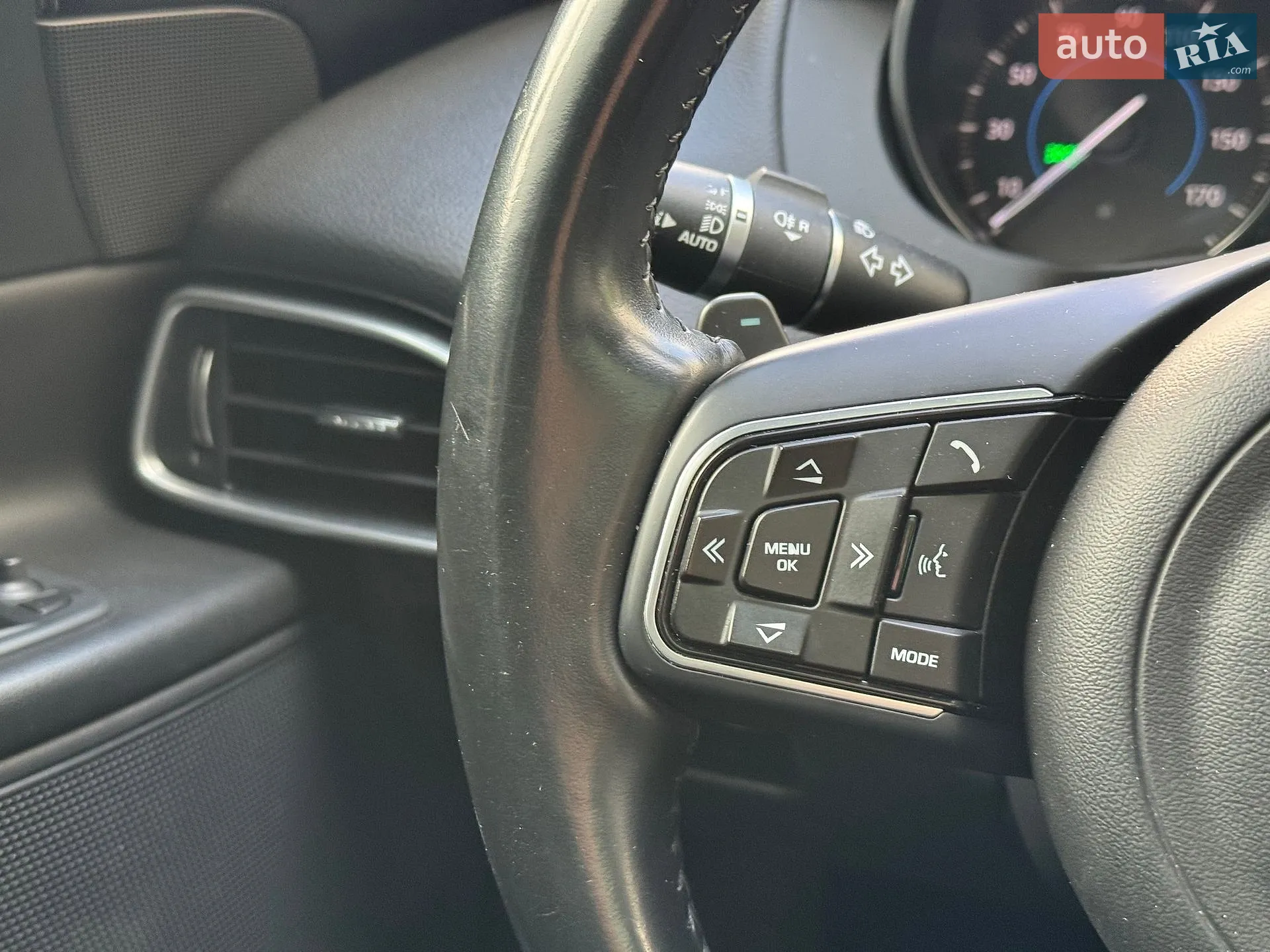 2016 Jaguar XE - мініатюра 46