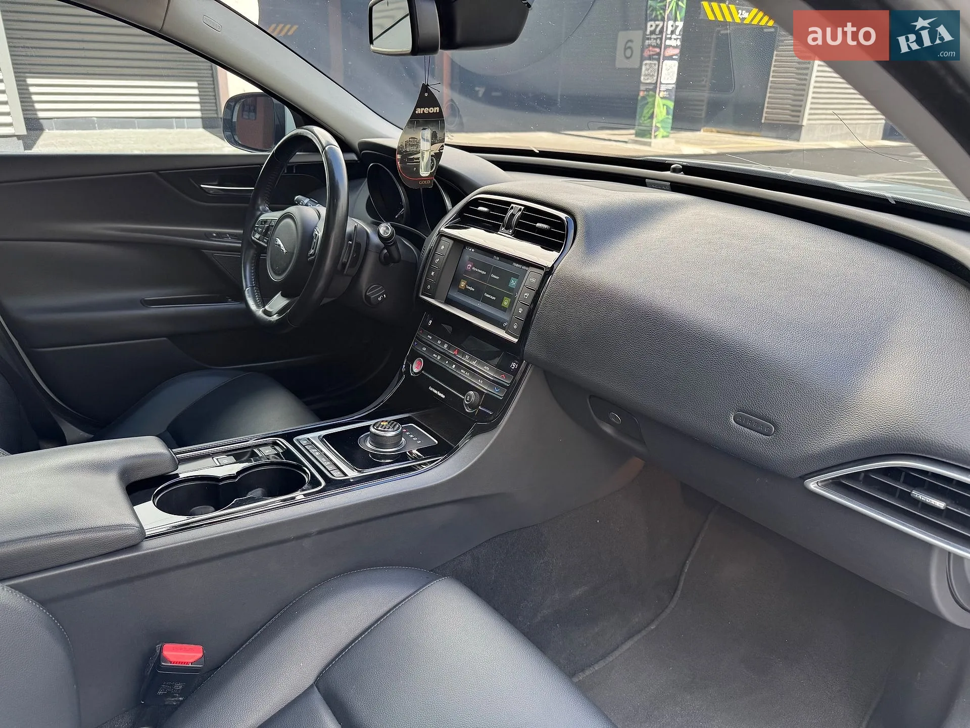 2016 Jaguar XE - мініатюра 57