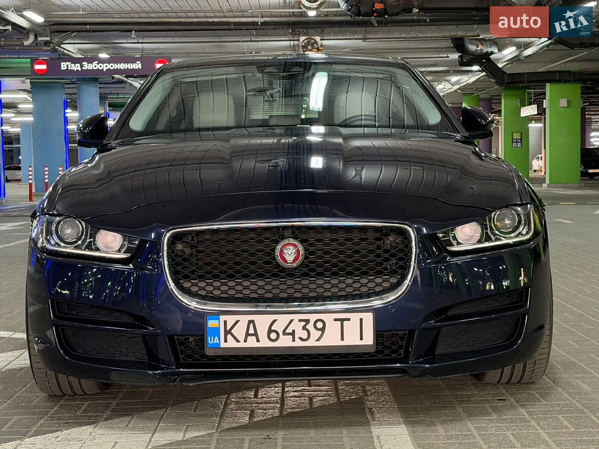 2016 Jaguar XE - мініатюра 9