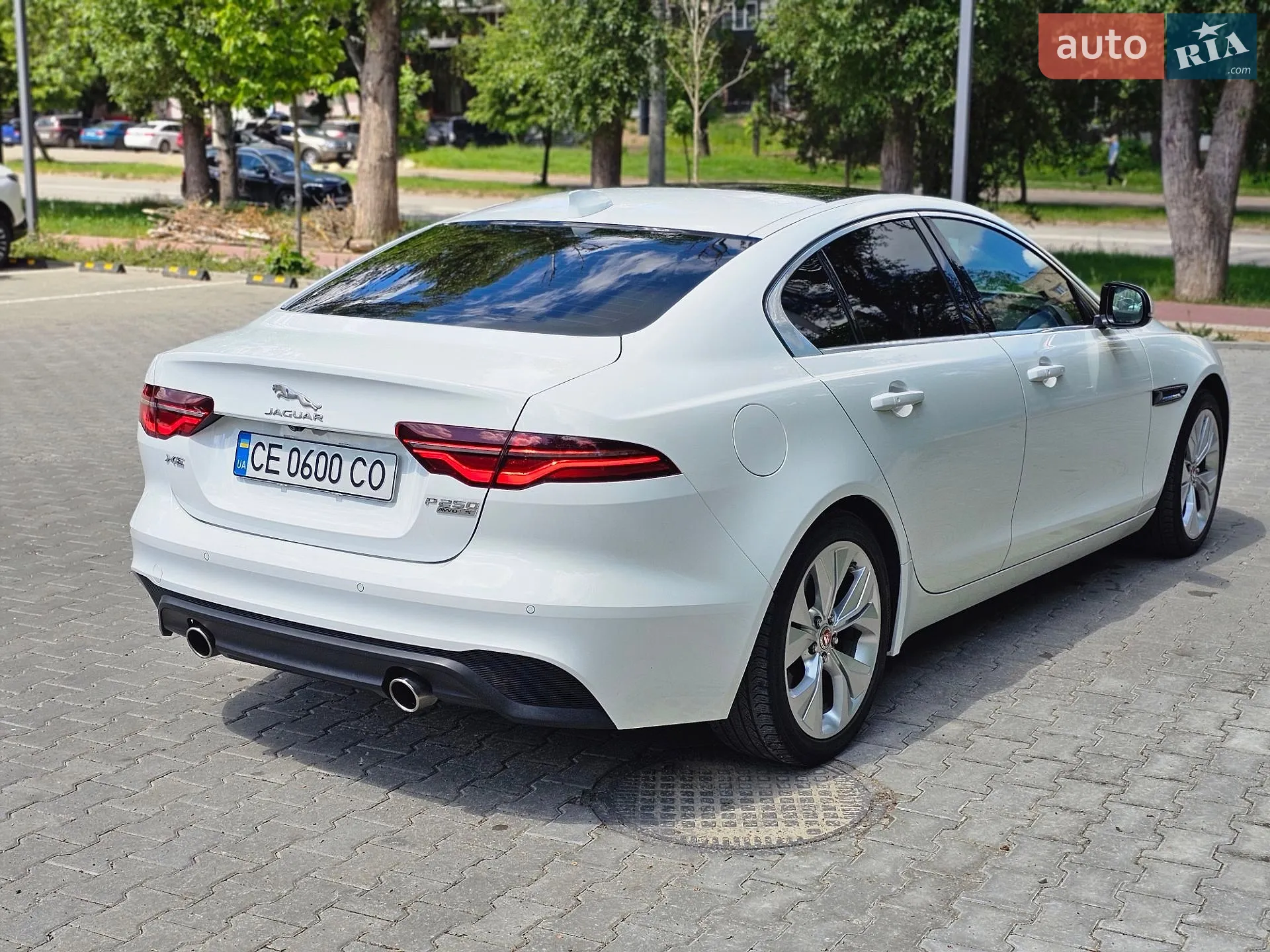2020 Jaguar XE - мініатюра 6