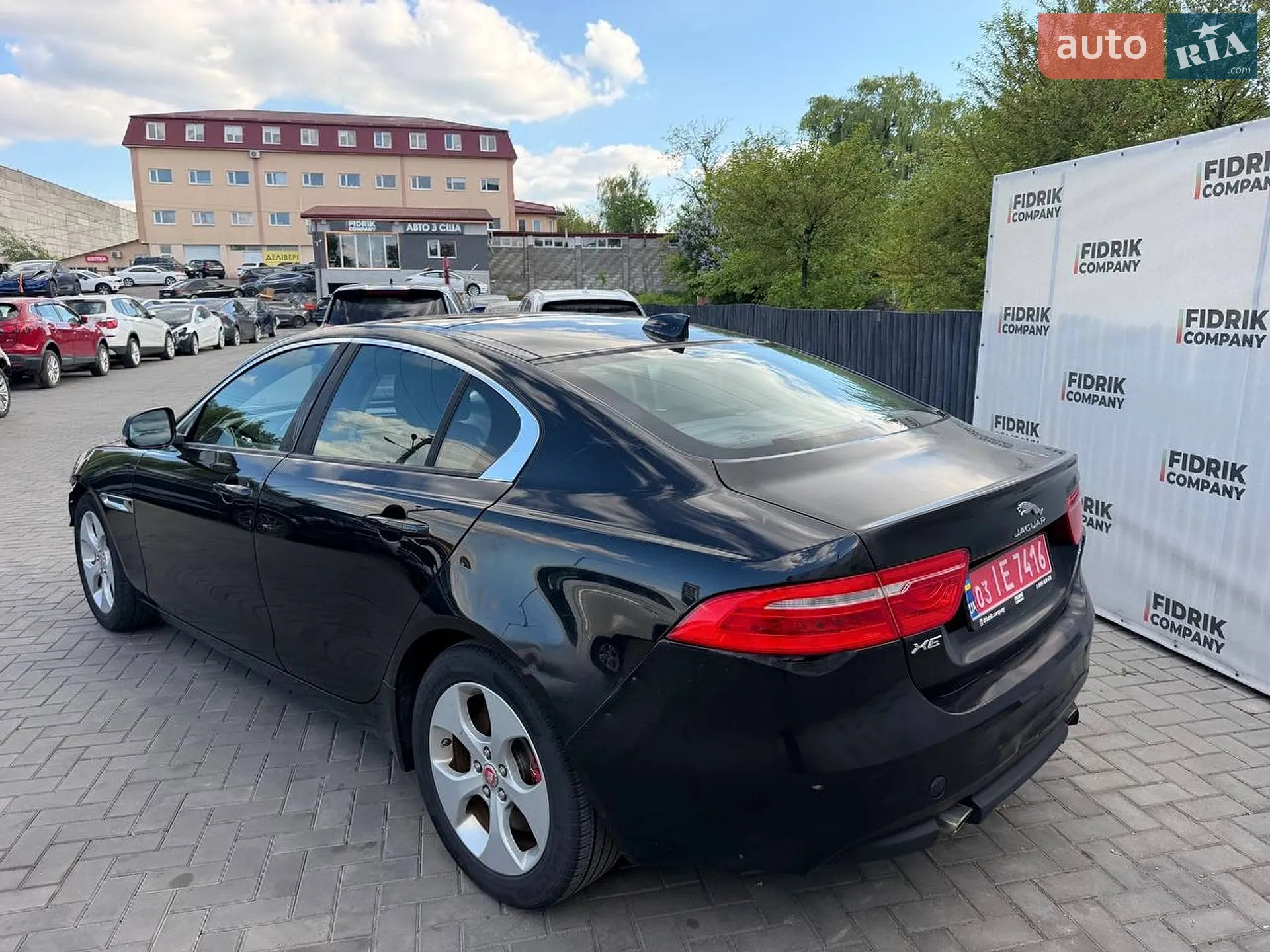 2018 Jaguar XE - мініатюра 5