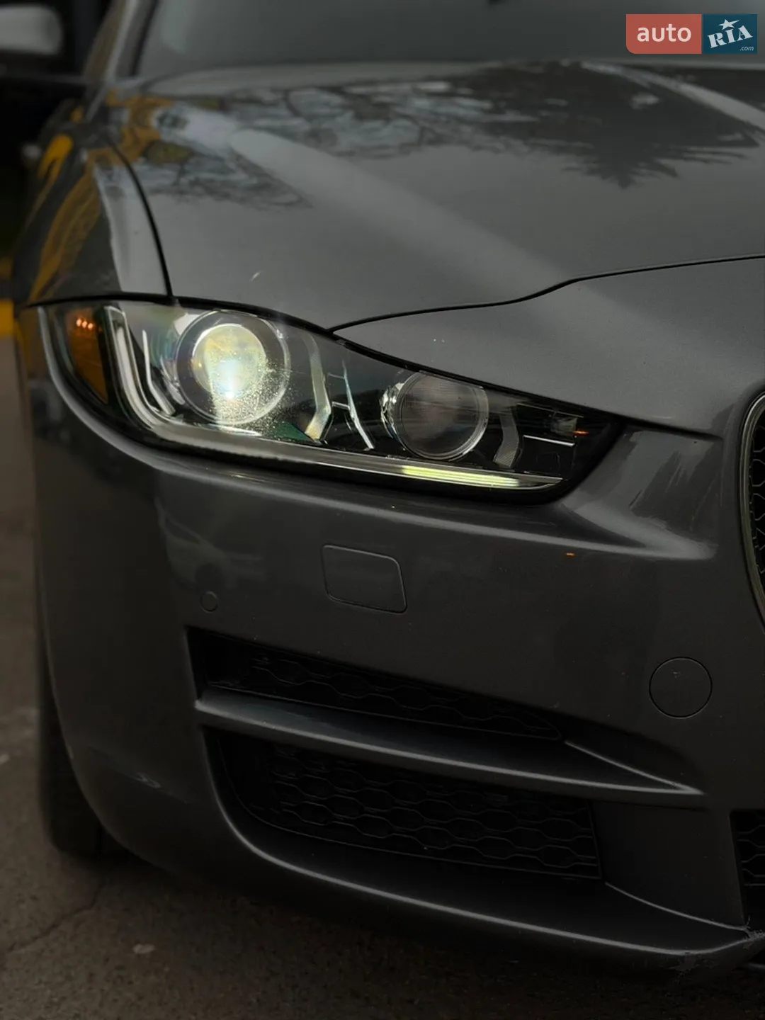 2016 Jaguar XE - мініатюра 11