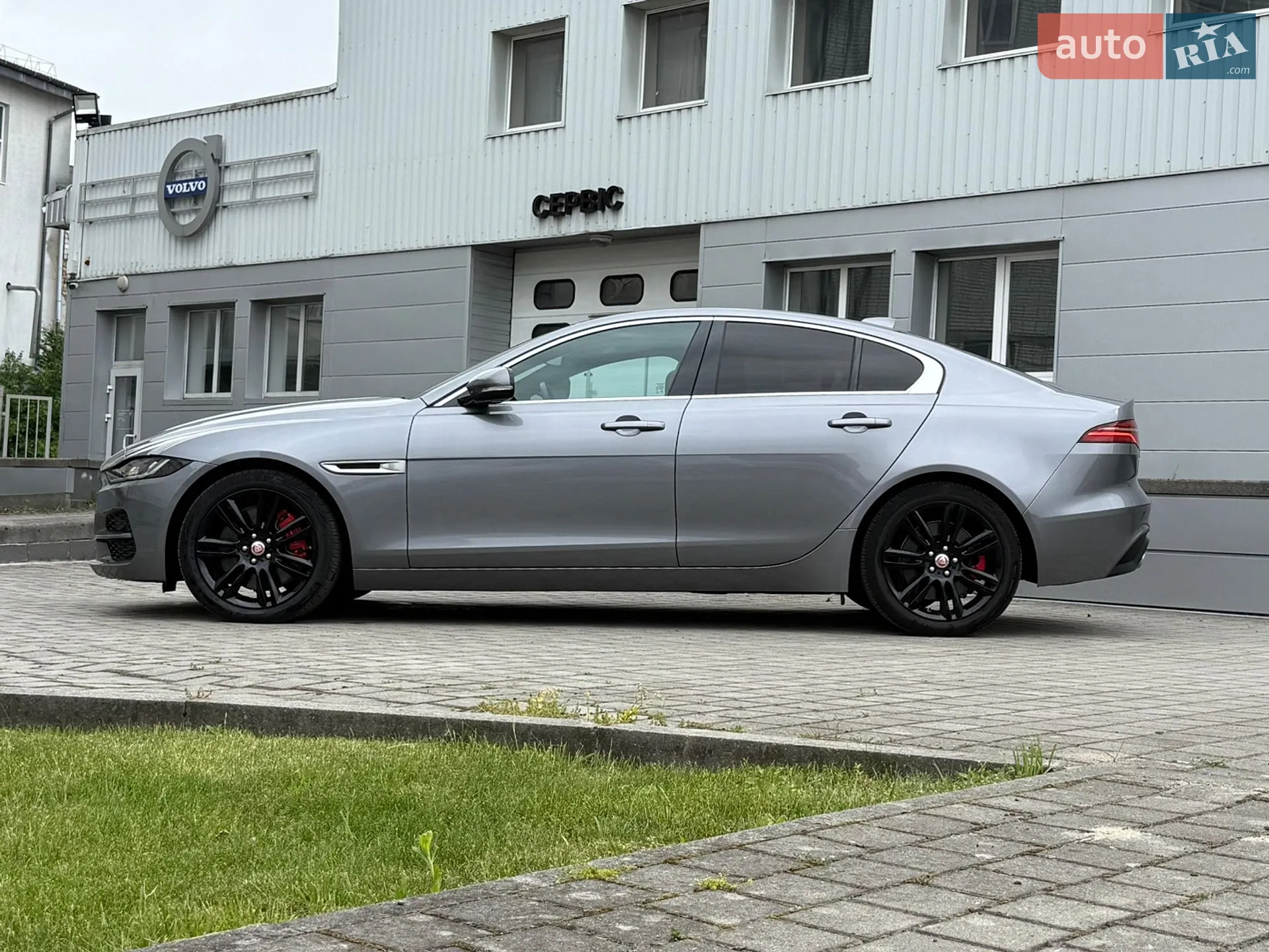 2020 Jaguar XE - мініатюра 7
