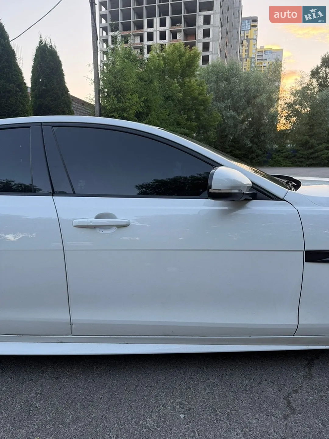 2018 Jaguar XE - мініатюра 10