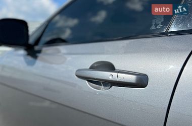 Седан Jaguar XE 2019 в Львове