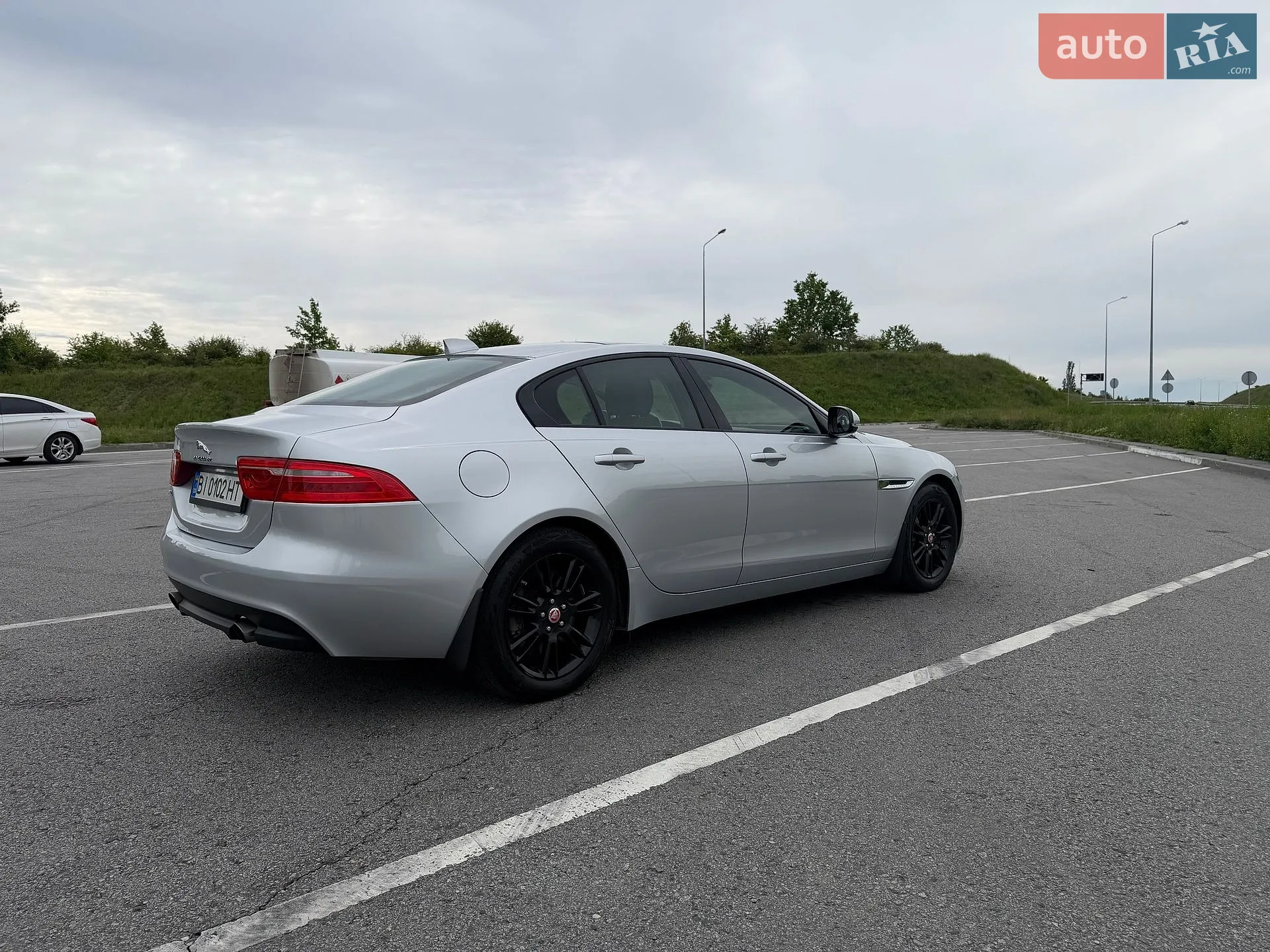 2017 Jaguar XE - мініатюра 7