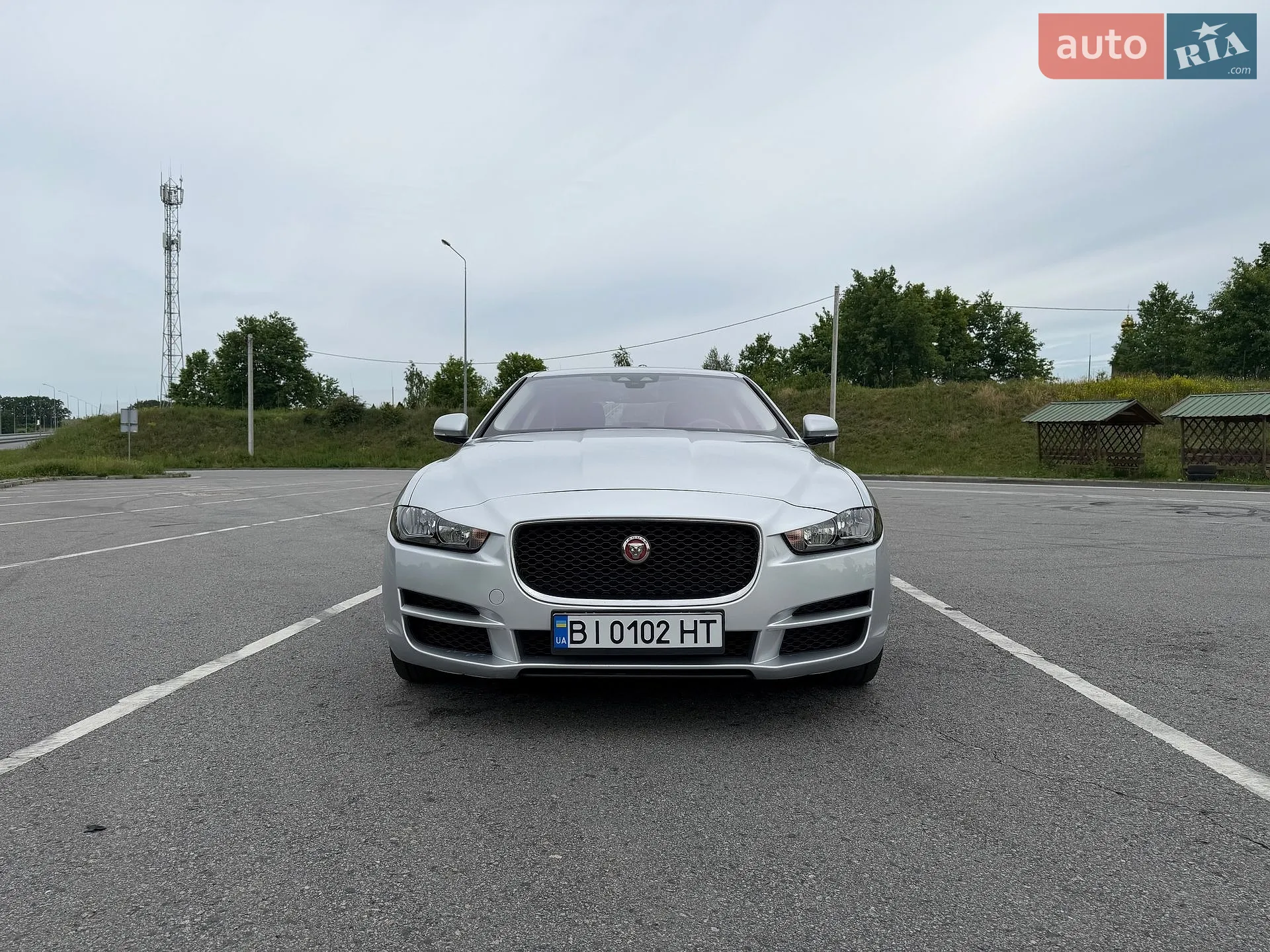 2017 Jaguar XE - мініатюра 9