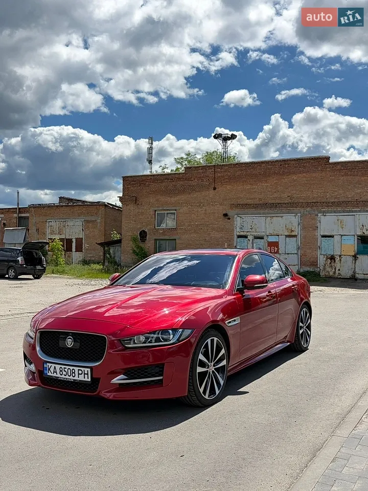 2016 Jaguar XE - мініатюра 25