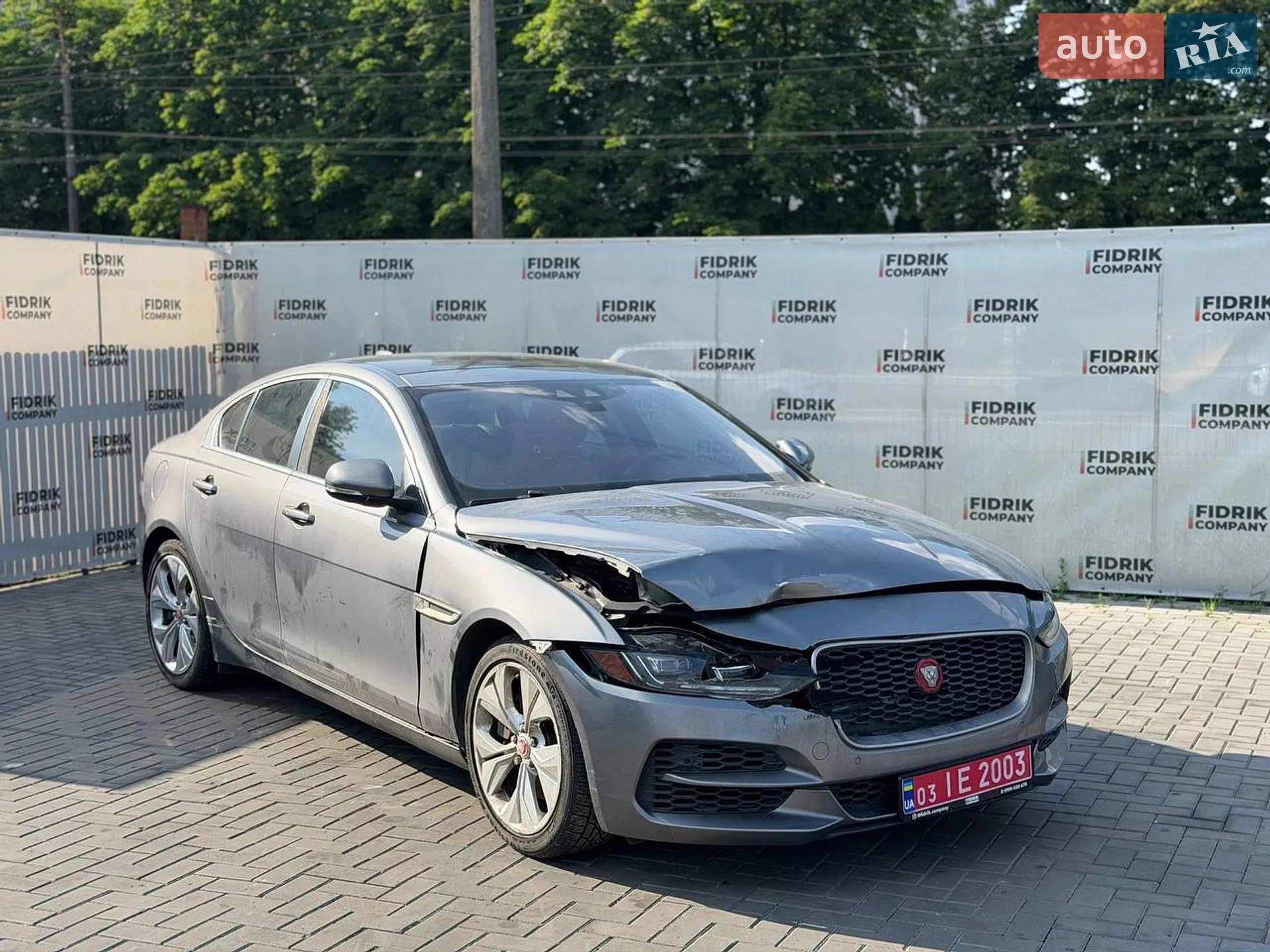 Jaguar XE 2019