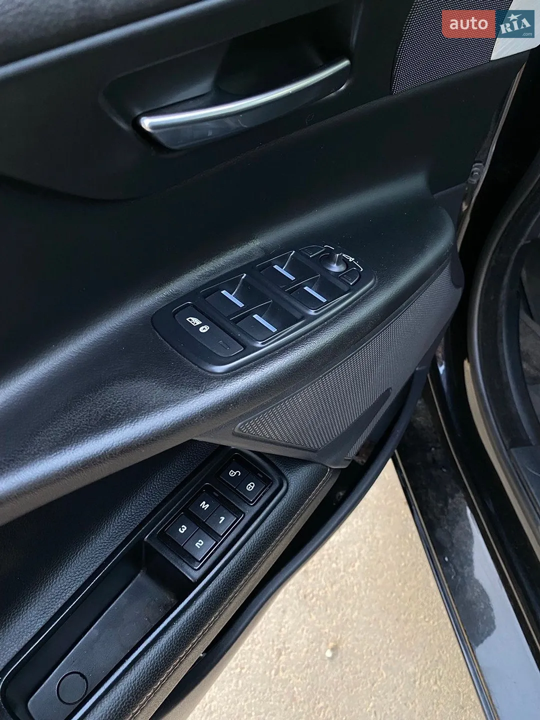 2015 Jaguar XE - мініатюра 6