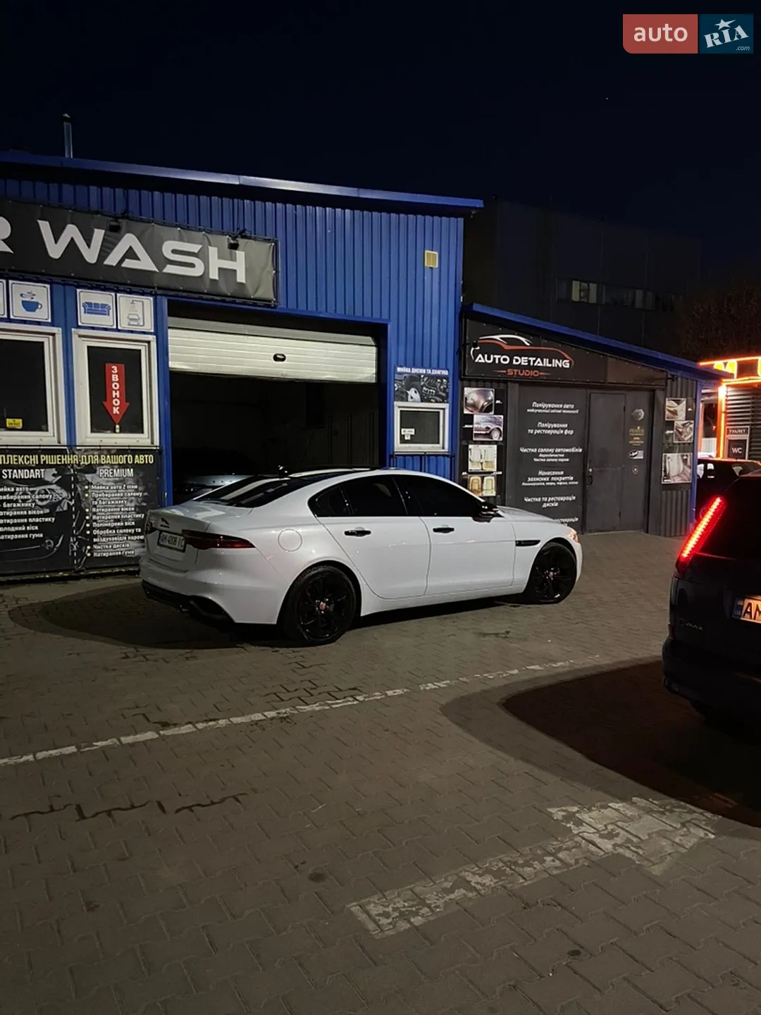 2019 Jaguar XE - мініатюра 32