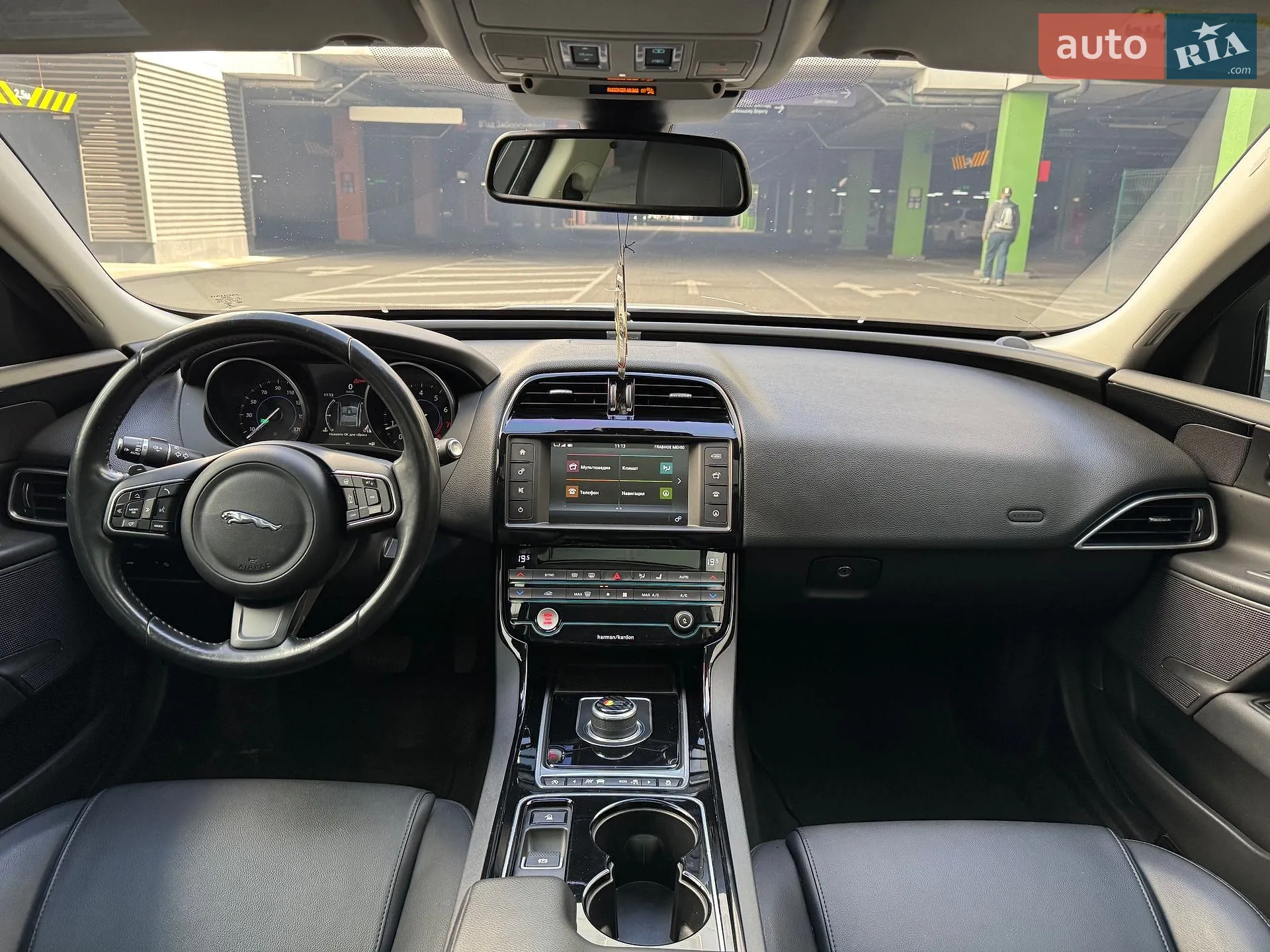 2016 Jaguar XE - мініатюра 51