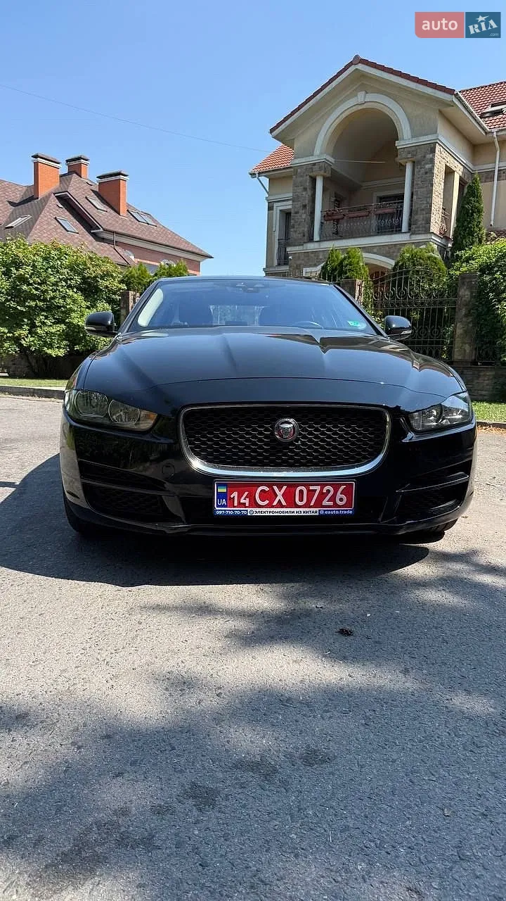 2019 Jaguar XE - мініатюра 11