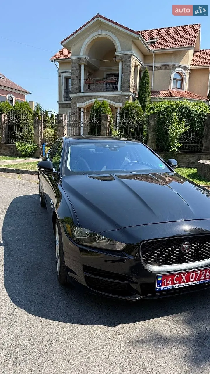 2019 Jaguar XE - мініатюра 13