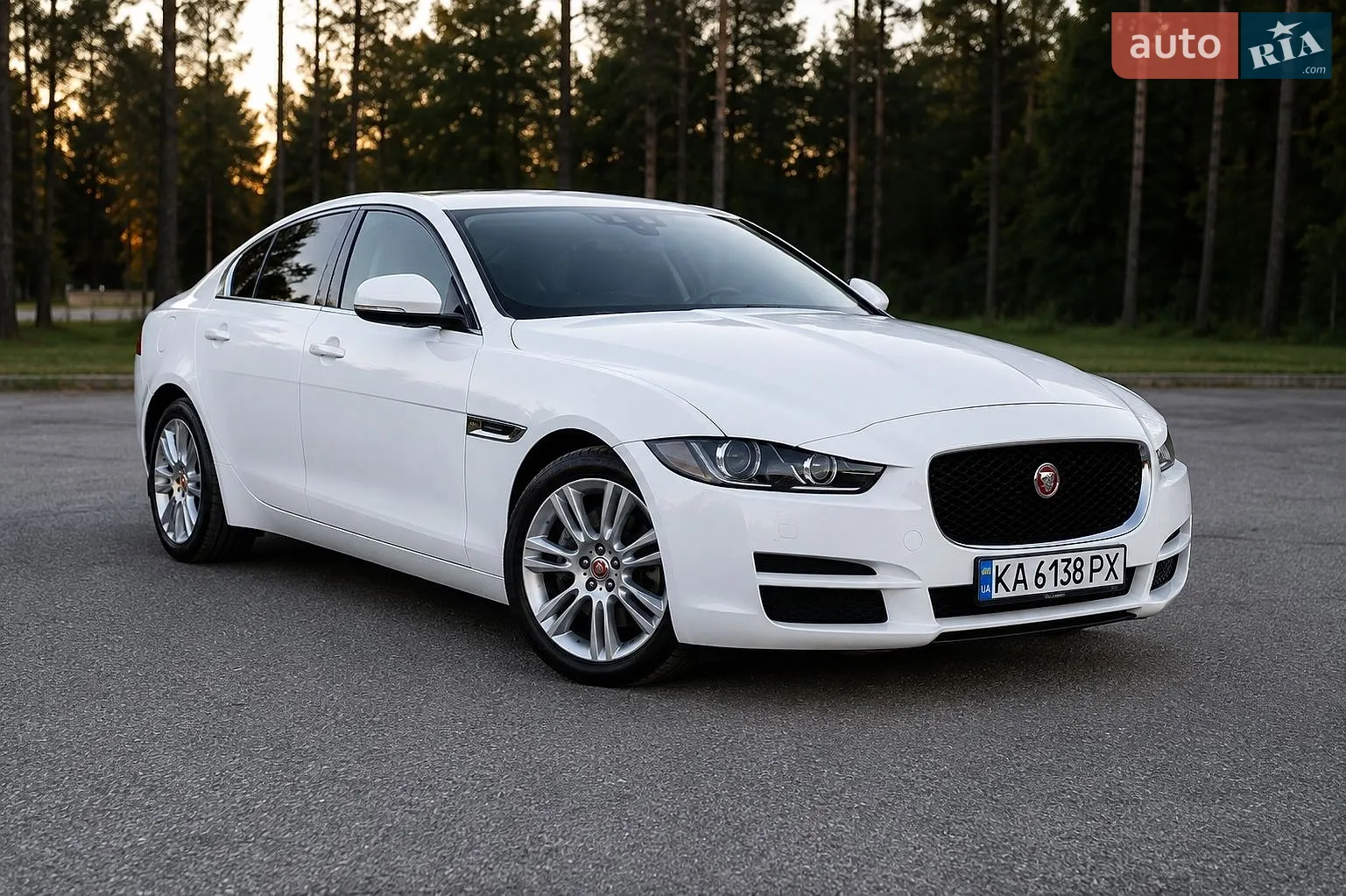 Jaguar XE 2016 VIN SAJAR4BG0HA950264 фото оголошення 3 з 20