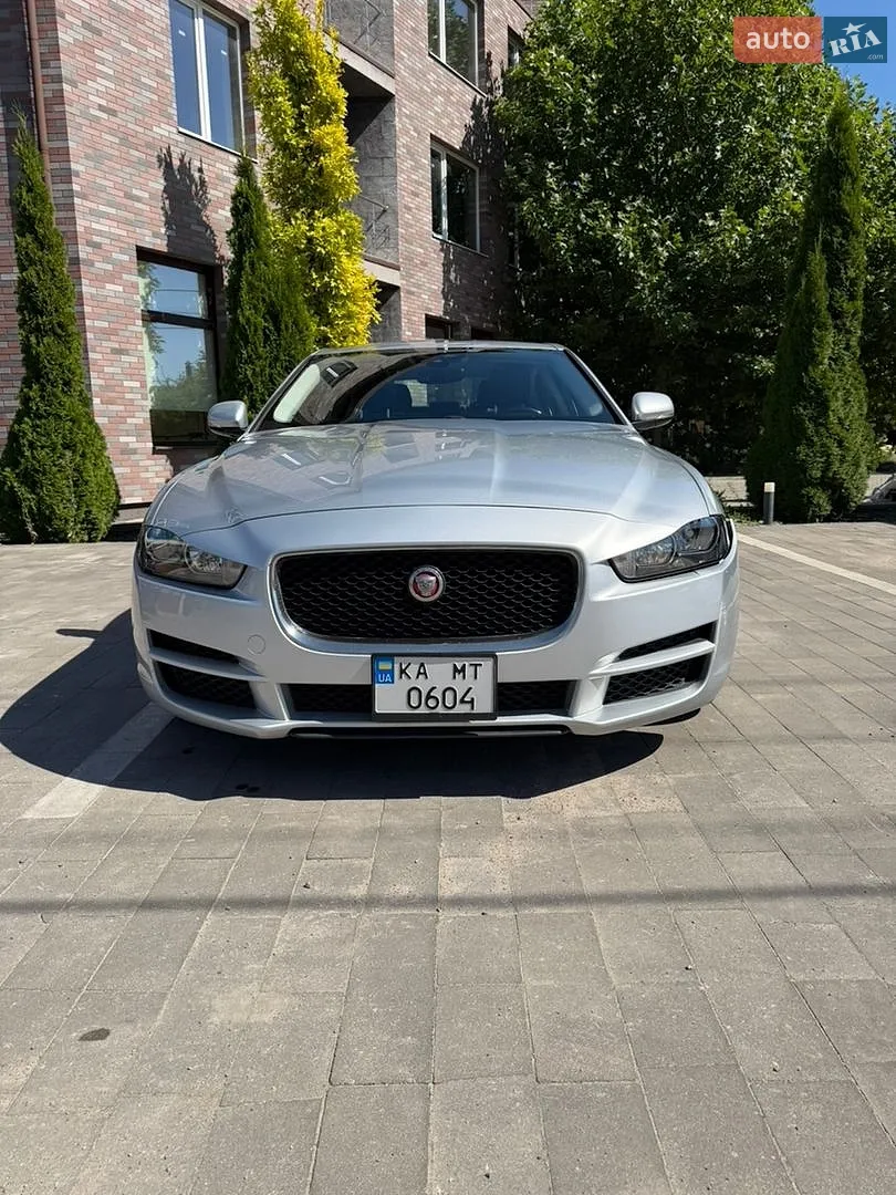 2018 Jaguar XE - мініатюра 22