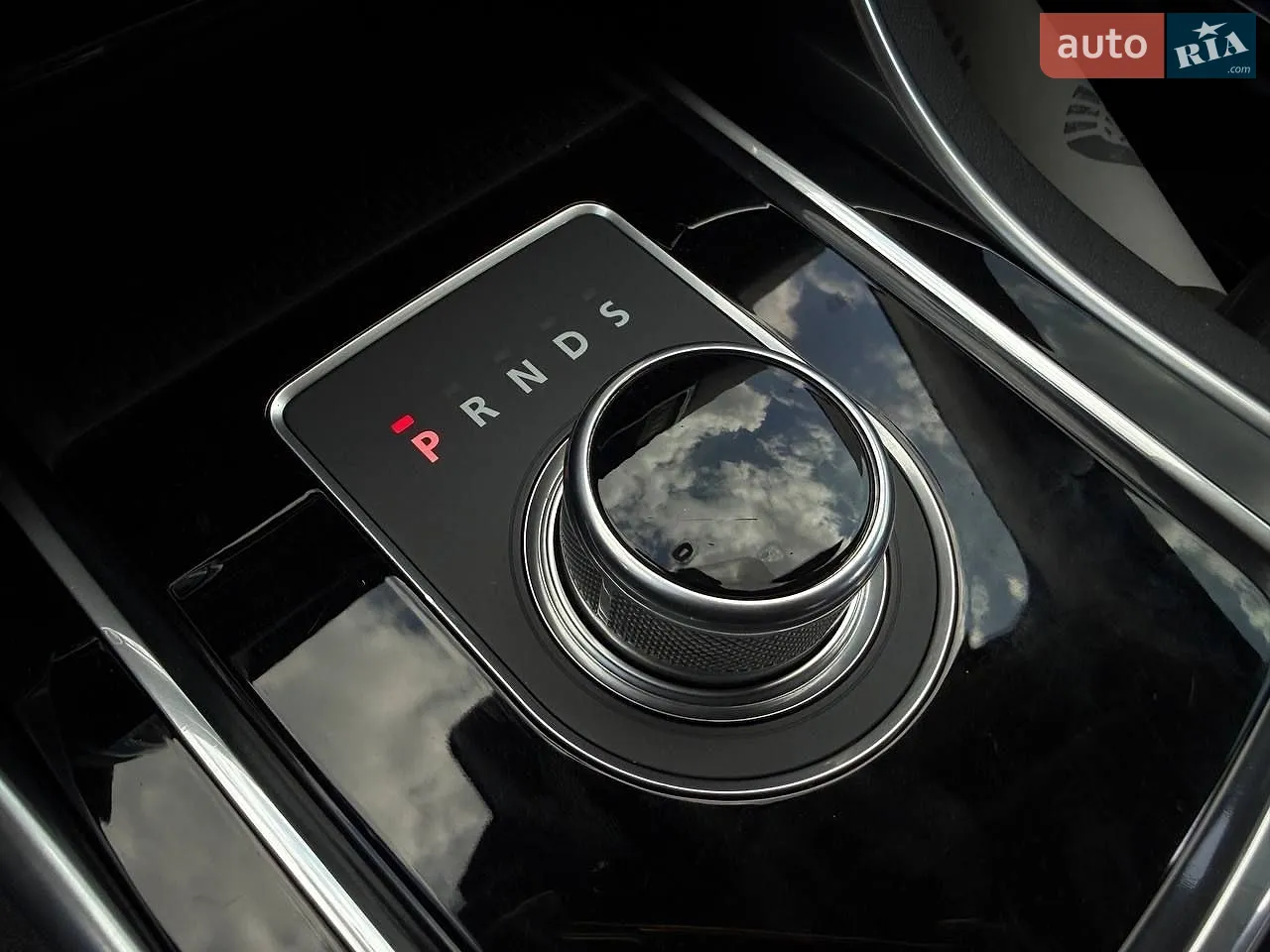 2015 Jaguar XE - мініатюра 27
