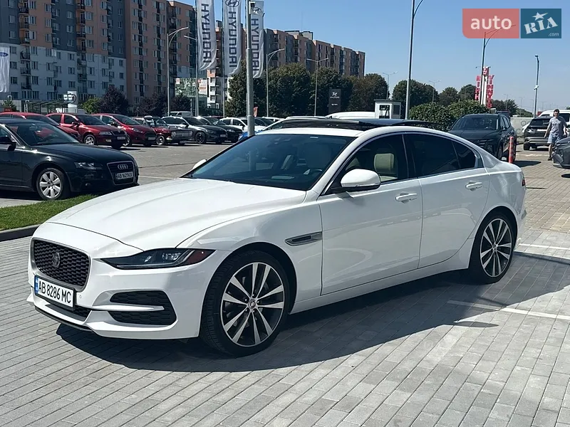 Jaguar XE 2019