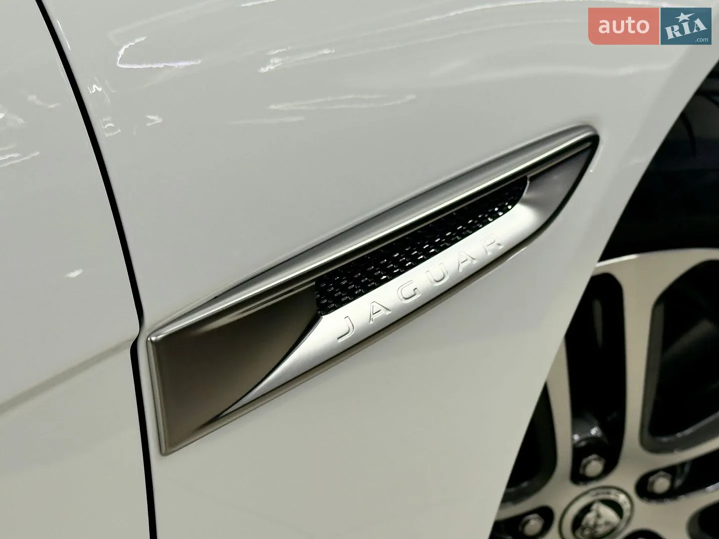 2024 Jaguar XE - мініатюра 21