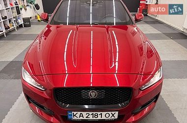 Седан Jaguar XE 2016 в Києві