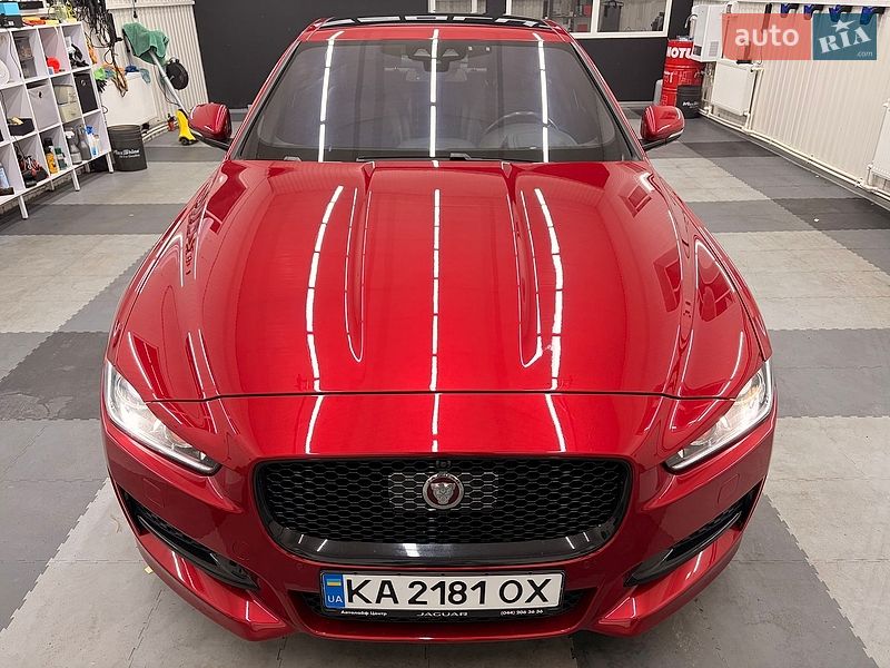 Jaguar XE 2016