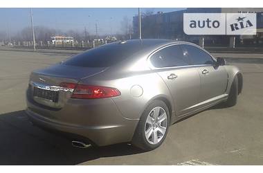 Седан Jaguar XF 2009 в Тернополе