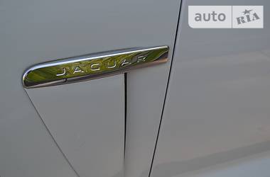 Седан Jaguar XF 2015 в Киеве