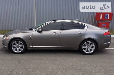 Седан Jaguar XF 2008 в Днепре